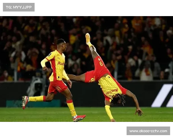 托万点球命中，朗斯客场3-0领先巴黎FC